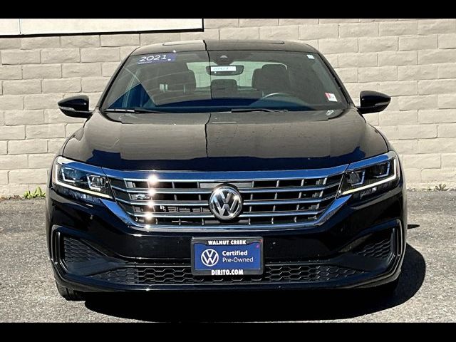 2021 Volkswagen Passat 2.0T R-Line