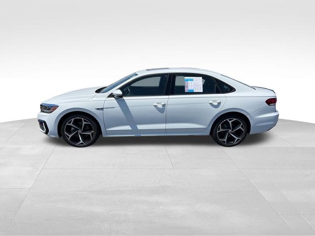 2021 Volkswagen Passat 2.0T R-Line