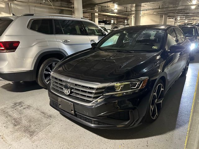 2021 Volkswagen Passat 2.0T R-Line