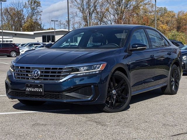 2021 Volkswagen Passat 2.0T R-Line