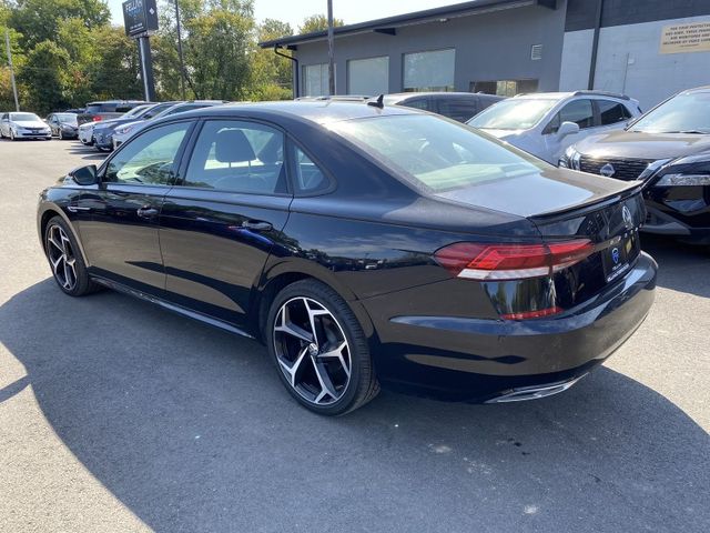 2021 Volkswagen Passat 2.0T R-Line