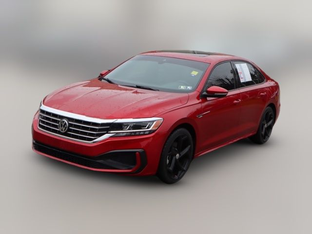 2021 Volkswagen Passat 2.0T R-Line