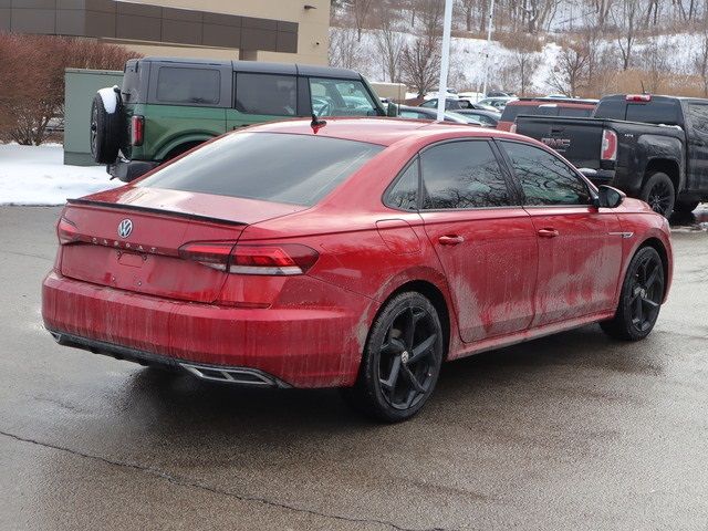 2021 Volkswagen Passat 2.0T R-Line