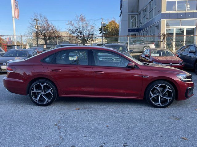 2021 Volkswagen Passat 2.0T R-Line