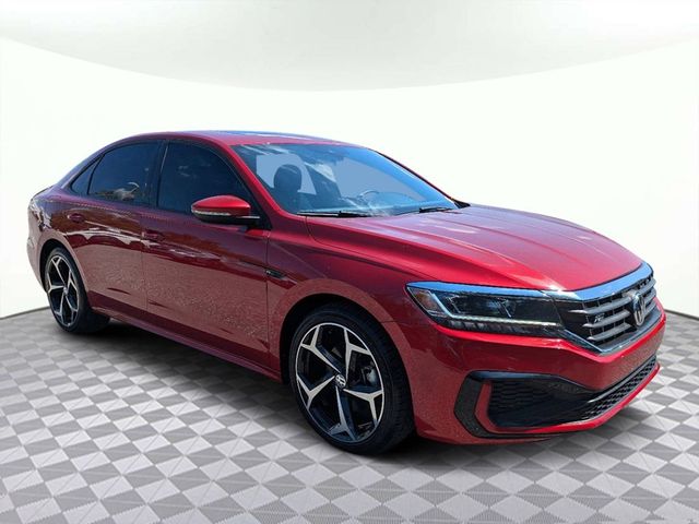 2021 Volkswagen Passat 2.0T R-Line