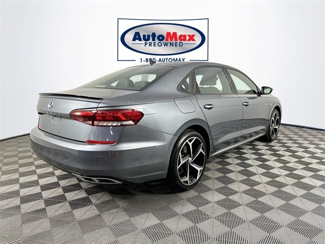 2021 Volkswagen Passat 2.0T R-Line