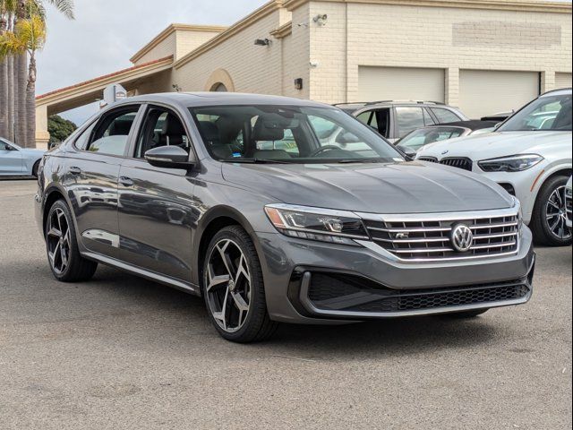 2021 Volkswagen Passat 2.0T R-Line