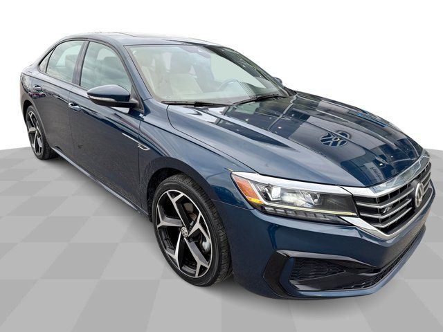 2021 Volkswagen Passat 2.0T R-Line