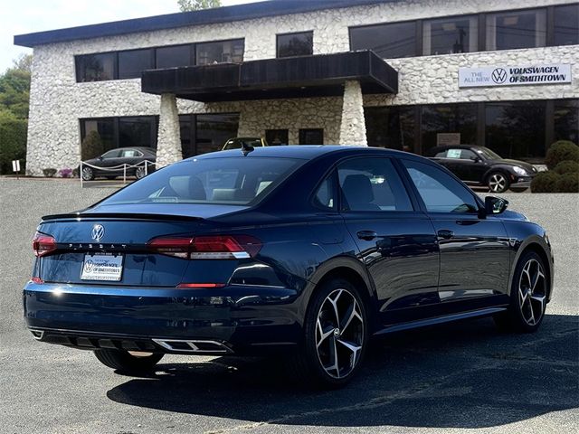 2021 Volkswagen Passat 2.0T R-Line