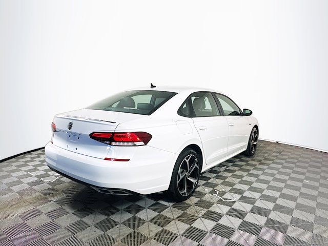 2021 Volkswagen Passat 2.0T R-Line