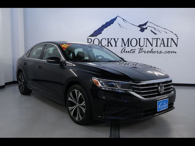 2021 Volkswagen Passat 2.0T SE