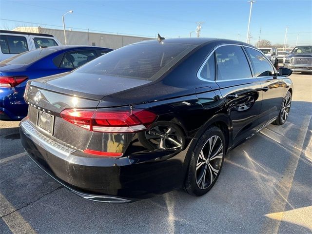 2021 Volkswagen Passat 2.0T SE