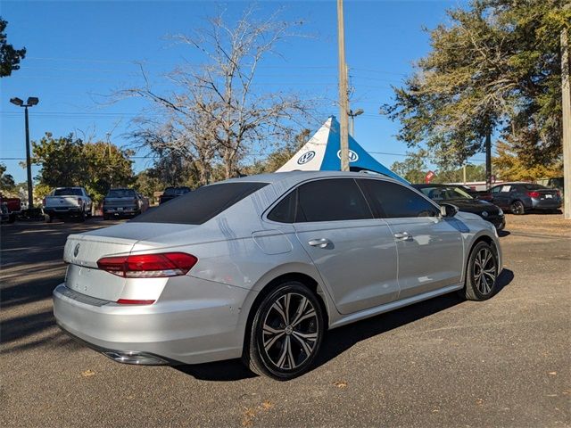 2021 Volkswagen Passat 2.0T SE