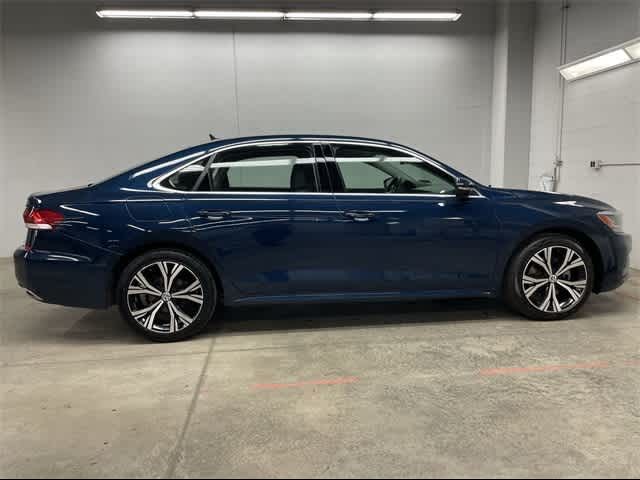 2021 Volkswagen Passat 2.0T SE