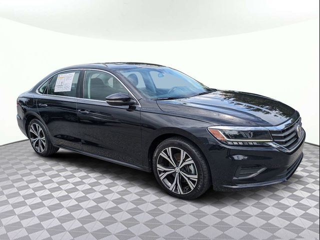 2021 Volkswagen Passat 2.0T SE