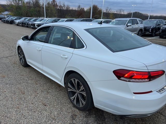 2021 Volkswagen Passat 2.0T SE