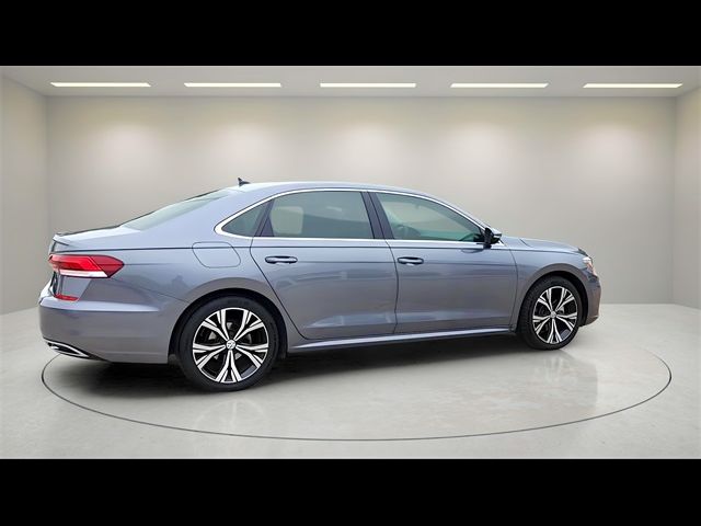 2021 Volkswagen Passat 2.0T SE