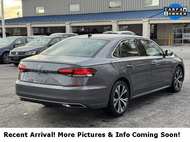 2021 Volkswagen Passat 2.0T SE