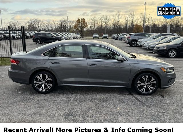 2021 Volkswagen Passat 2.0T SE