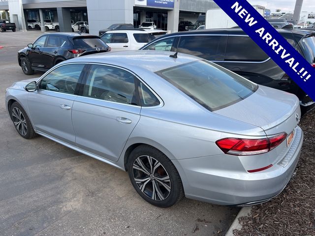 2021 Volkswagen Passat 2.0T SE