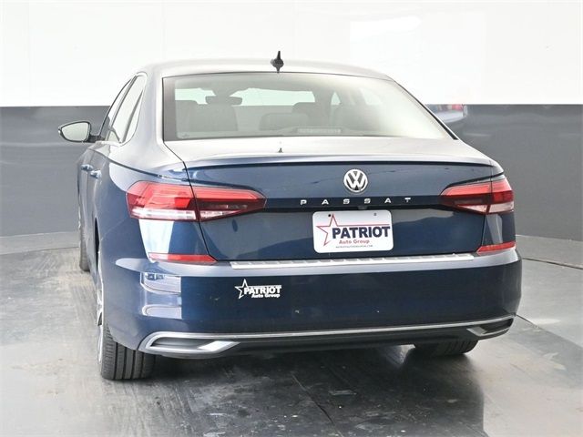 2021 Volkswagen Passat 2.0T SE