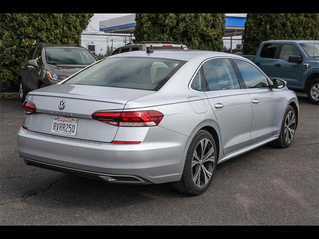 2021 Volkswagen Passat 2.0T SE