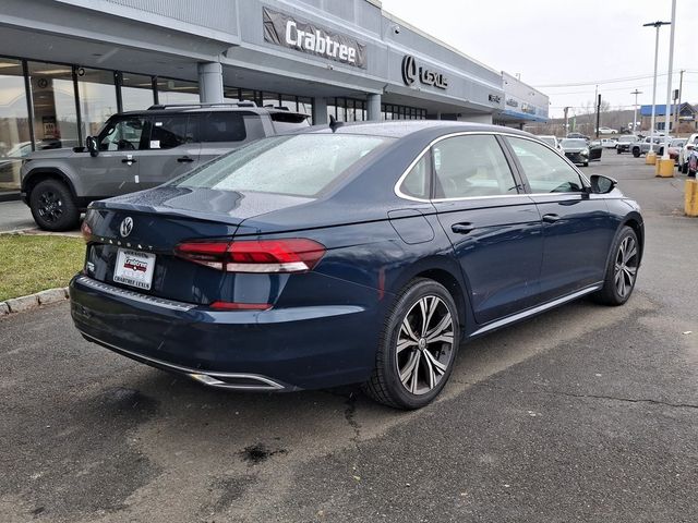 2021 Volkswagen Passat 2.0T SE