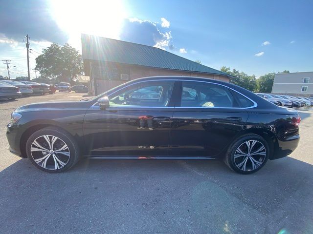 2021 Volkswagen Passat 2.0T SE