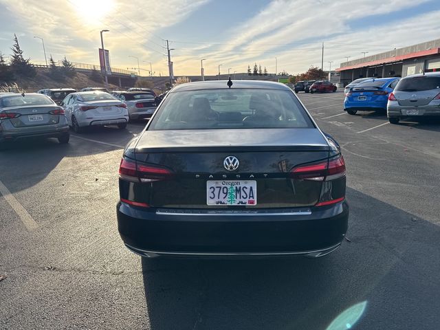 2021 Volkswagen Passat 2.0T SE