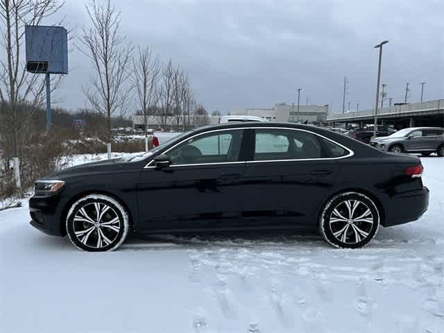 2021 Volkswagen Passat 2.0T SE