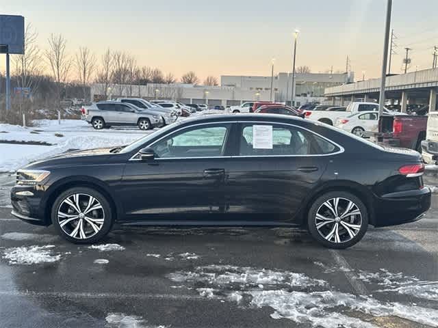 2021 Volkswagen Passat 2.0T SE