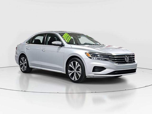 2021 Volkswagen Passat 2.0T SE