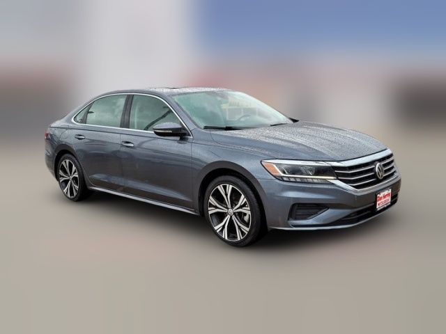 2021 Volkswagen Passat 2.0T SE