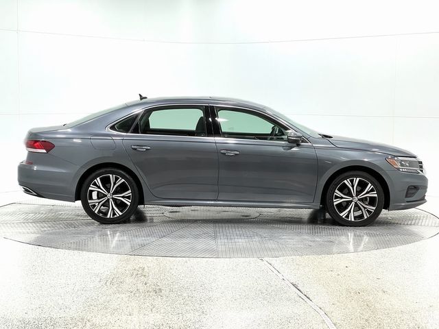 2021 Volkswagen Passat 2.0T SE