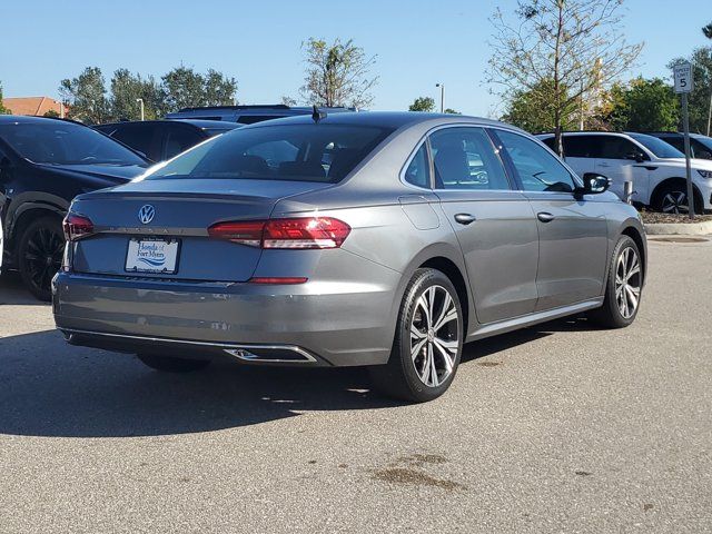 2021 Volkswagen Passat 2.0T SE