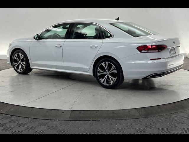 2021 Volkswagen Passat 2.0T SE