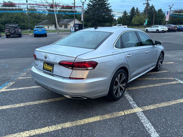 2021 Volkswagen Passat 2.0T SE