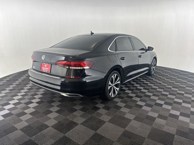 2021 Volkswagen Passat 2.0T SE