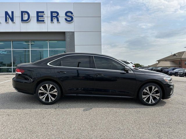 2021 Volkswagen Passat 2.0T SE