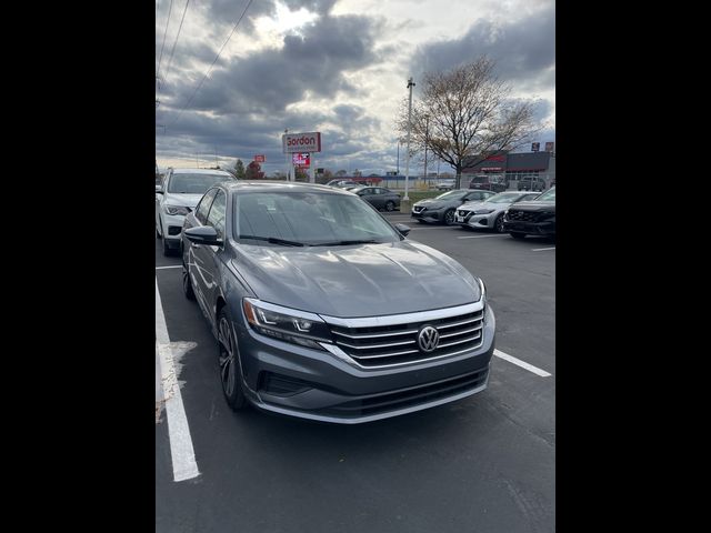 2021 Volkswagen Passat 2.0T SE