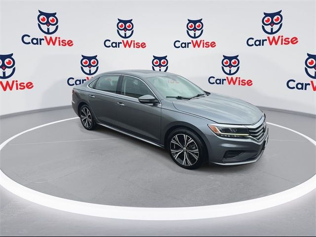 2021 Volkswagen Passat 2.0T SE