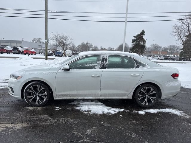 2021 Volkswagen Passat 2.0T SE