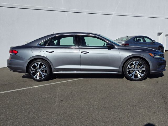 2021 Volkswagen Passat 2.0T SE