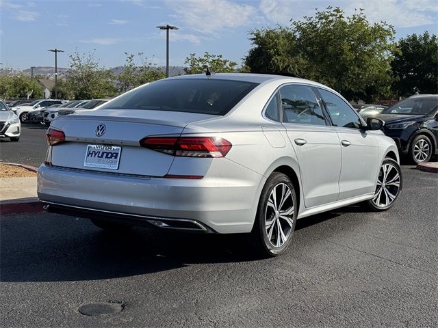 2021 Volkswagen Passat 2.0T SE