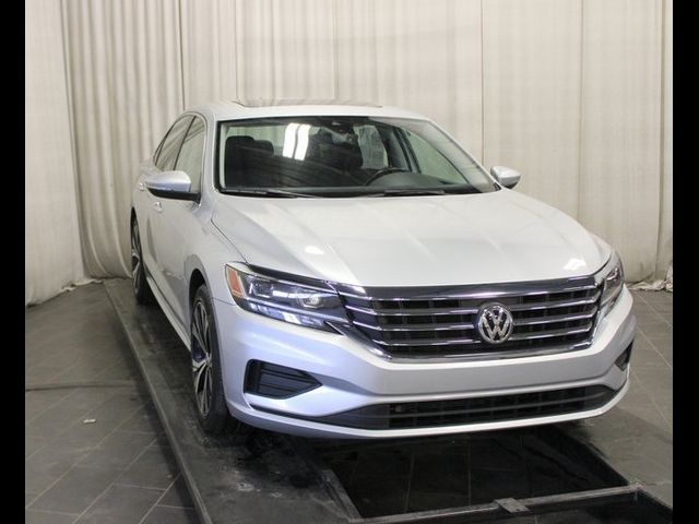 2021 Volkswagen Passat 2.0T SE