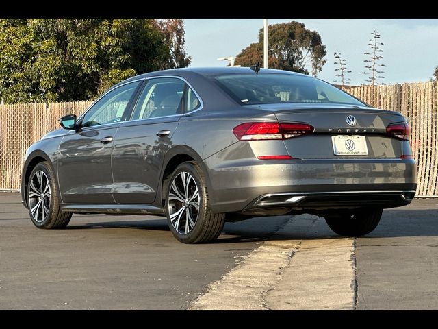 2021 Volkswagen Passat 2.0T SE