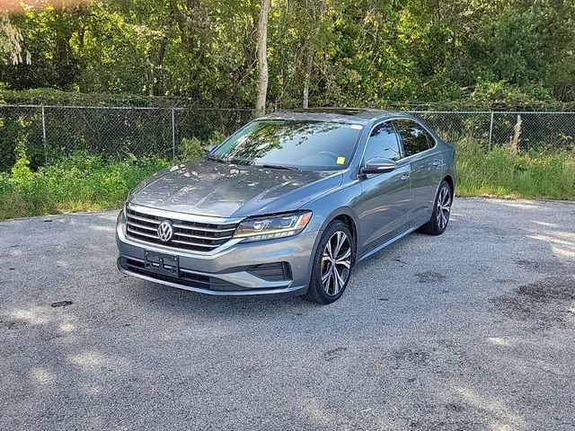 2021 Volkswagen Passat 2.0T SE