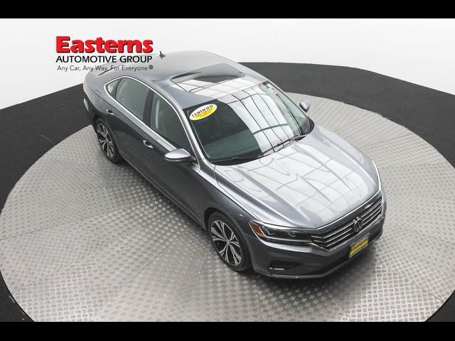 2021 Volkswagen Passat 2.0T SE