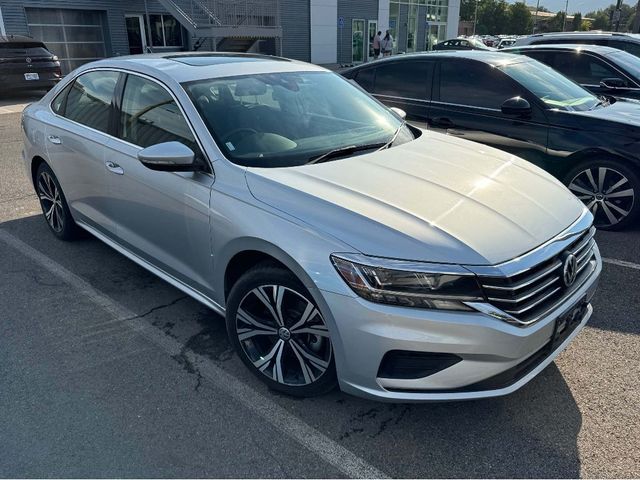 2021 Volkswagen Passat 2.0T SE