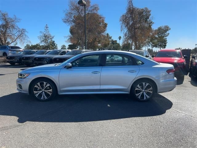 2021 Volkswagen Passat 2.0T SE